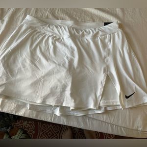 1X Nike tennis skirt